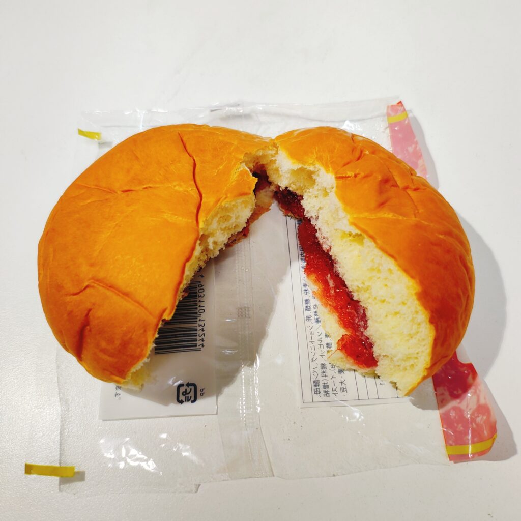 スーパー まいばすけっと ジャムパン